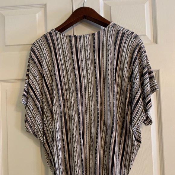 Ella Moss Pattern Top - Picture 2 of 4